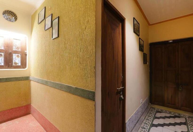 Fabhotel Poorv Sight