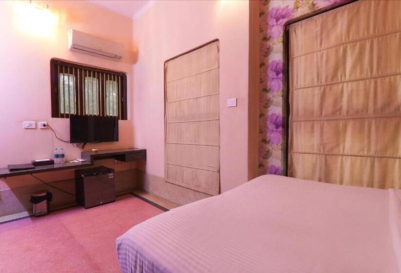 Fabhotel Poorv Sight