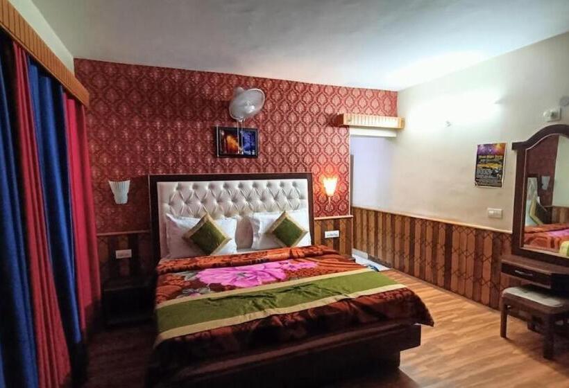 Grg Hotel Samiru Manali Near Durga Temple