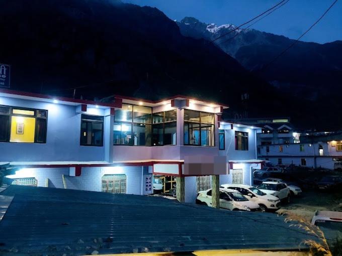 Hotel Badrinath Guest House