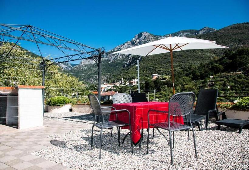 בית מלון כפרי Bike Resort Overland