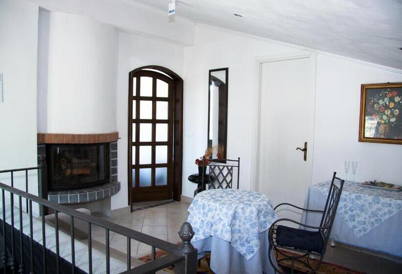 בית מלון כפרי Bike Resort Overland