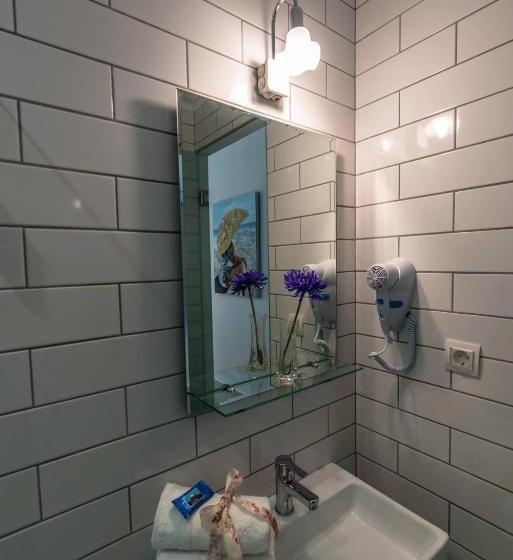 בית מלון כפרי Blue Bay