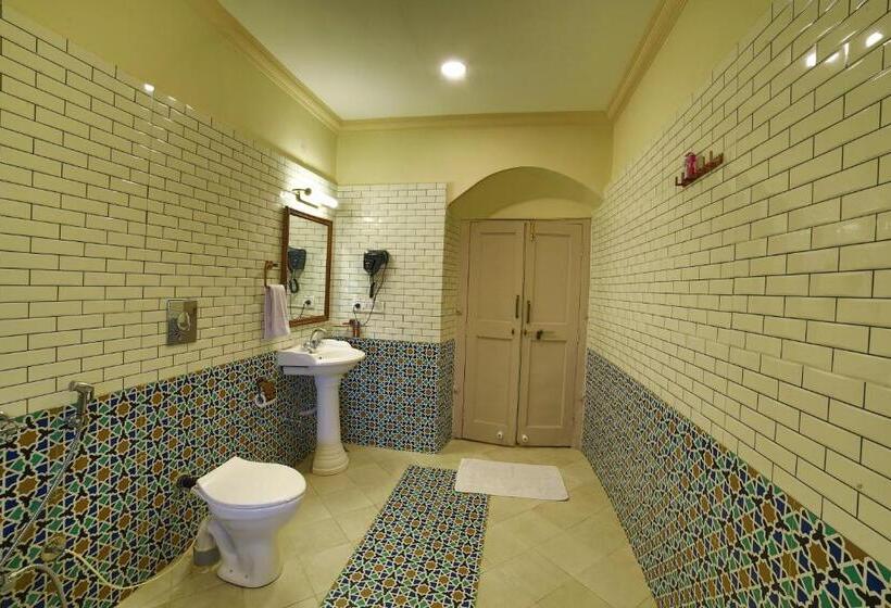 Отель Briars Heritage