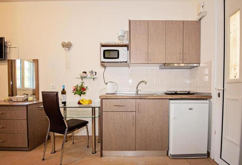 בית מלון כפרי Haraki Sand Beach