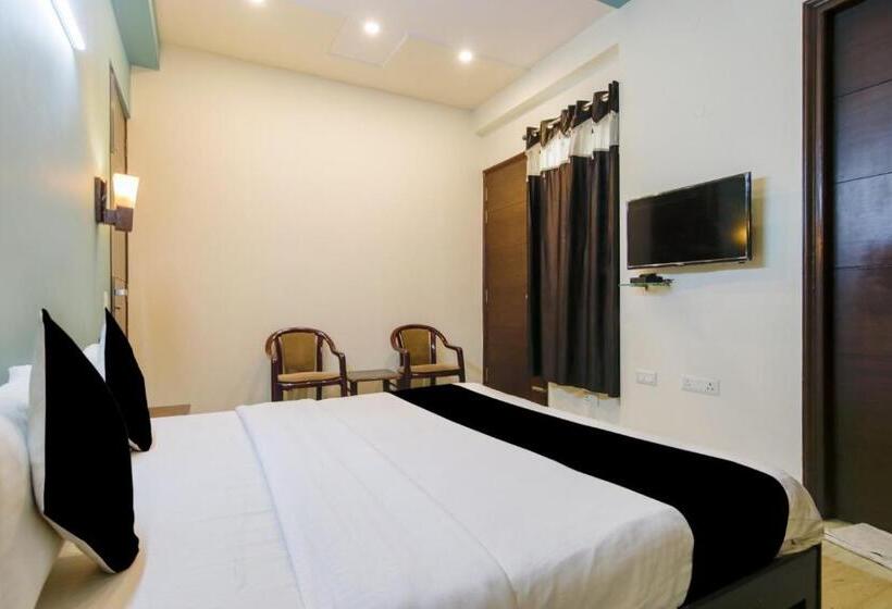 酒店 Lucky Stays Sec 51