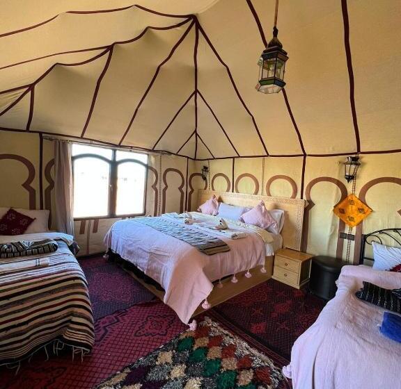 ホテル Merzouga Luxurious Camp