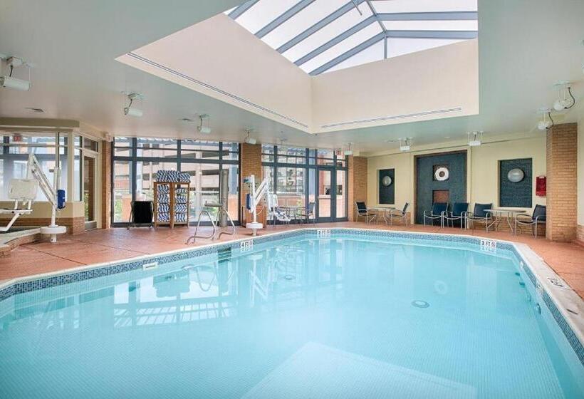 هتل National Harbor Resort By Resortshare