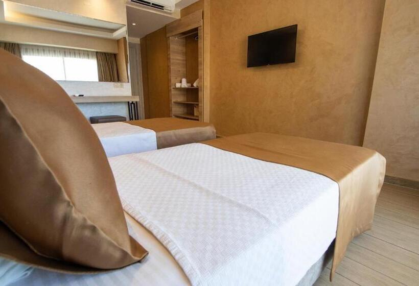 فندق Point Beach