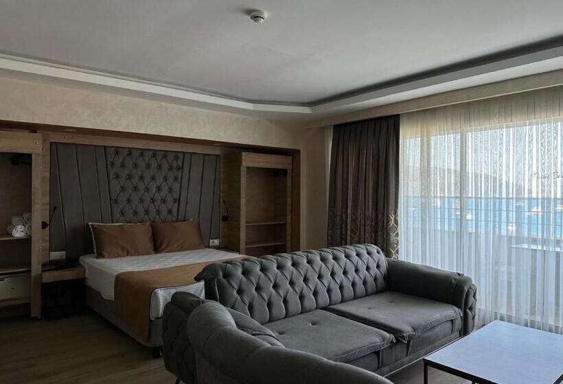 فندق Point Beach