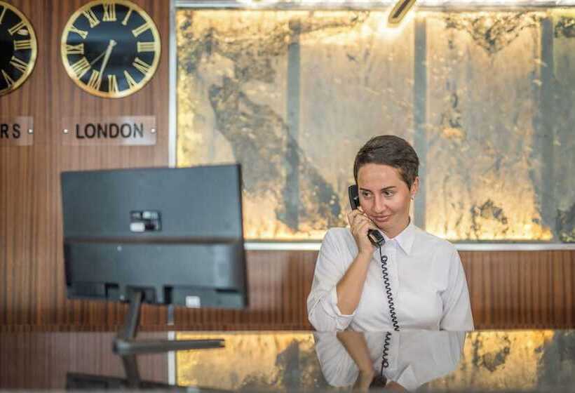 فندق Point Beach