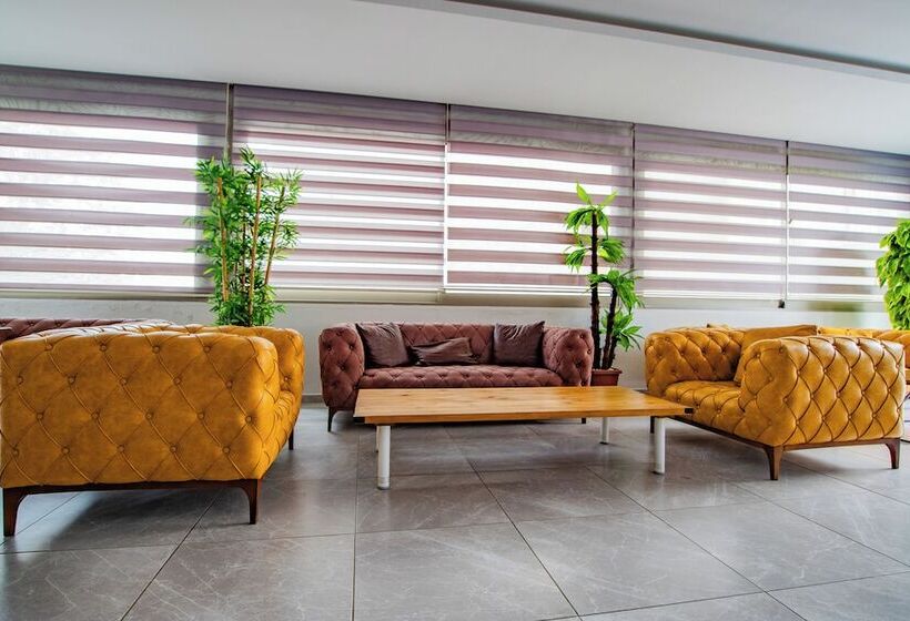 فندق Point Beach