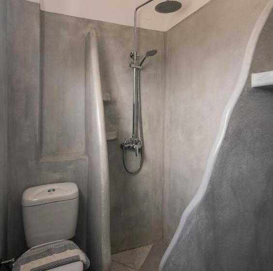 בית מלון כפרי Polyegos View