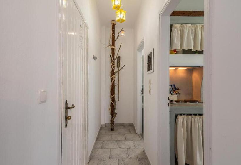 酒店 Polyegos View