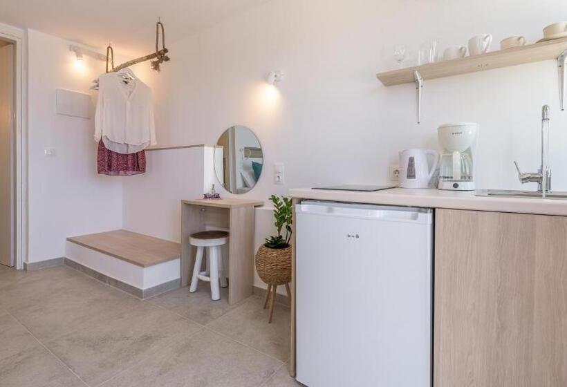 酒店 Polyegos View