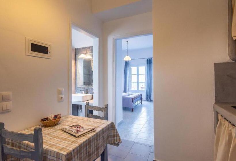 酒店 Polyegos View