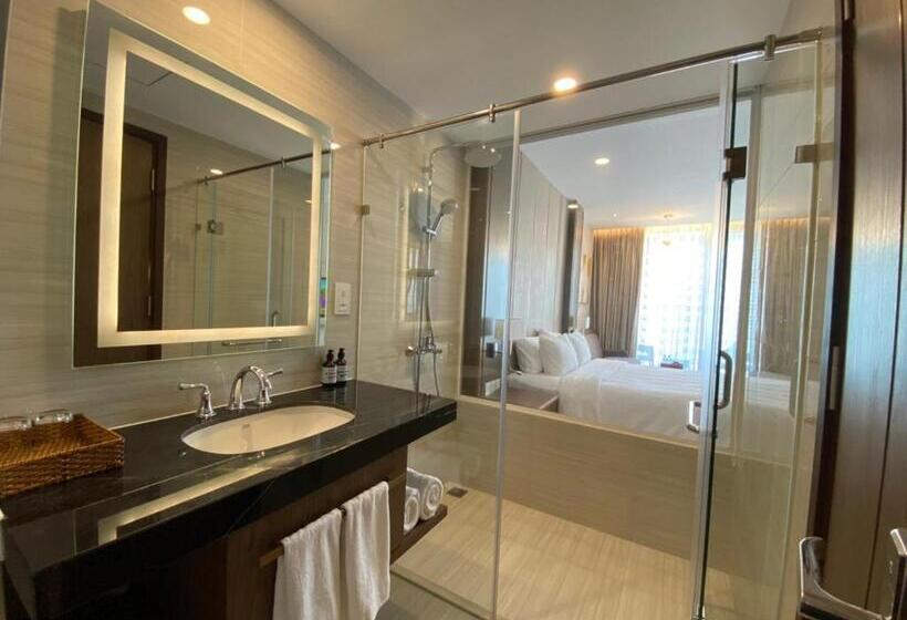 هتل Vision Parorama Nha Trang