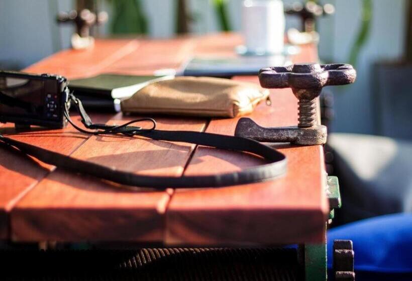 Mini Boxtel Aonang Hostel