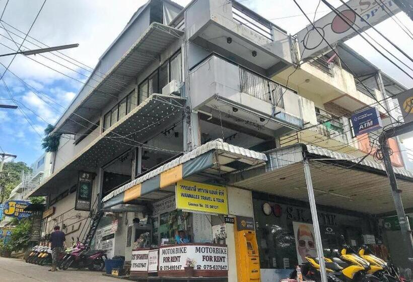 Mini Boxtel Aonang Hostel