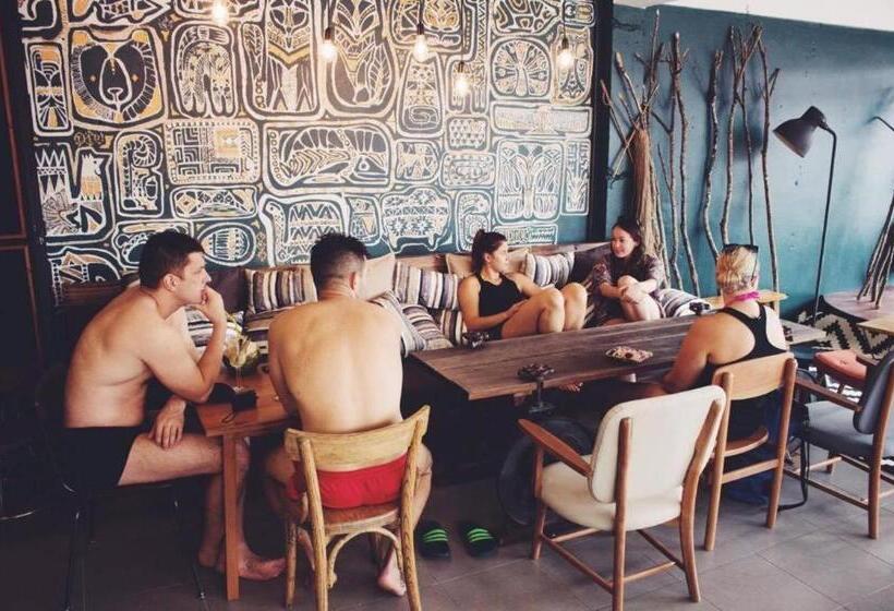 Mini Boxtel Aonang Hostel