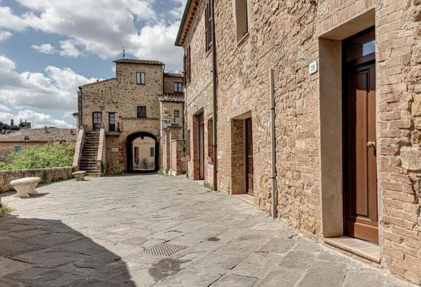 ペンション Borgo Medievale San Quirico D Orcia B&b   Capitano Collection   Albergo Diffuso
