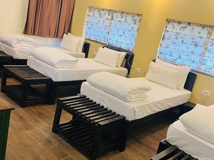 אתר נופש Tathastu Tadoba