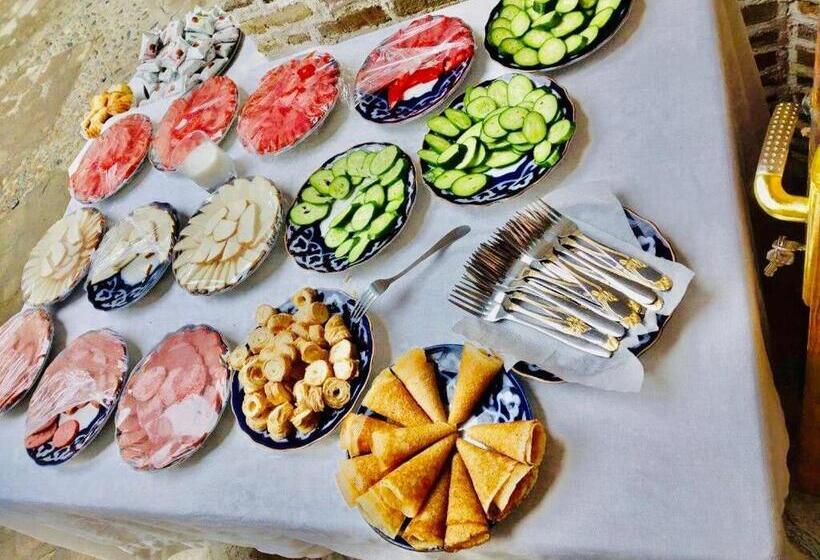 رياض Ohun Caravan Sarai