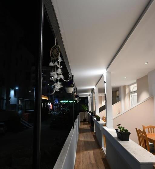 Troy Aparthotel Durres