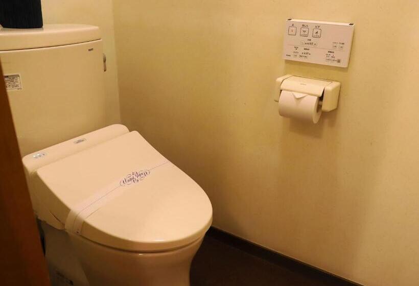 Yufuin Onsen Ryokan Hananomai