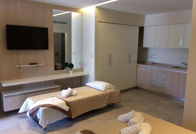 הוסטל On Board Luxury Studios