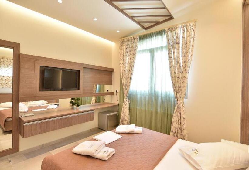 הוסטל On Board Luxury Studios