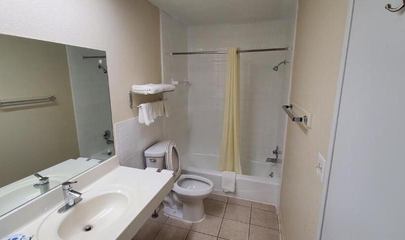 فندق American Inn