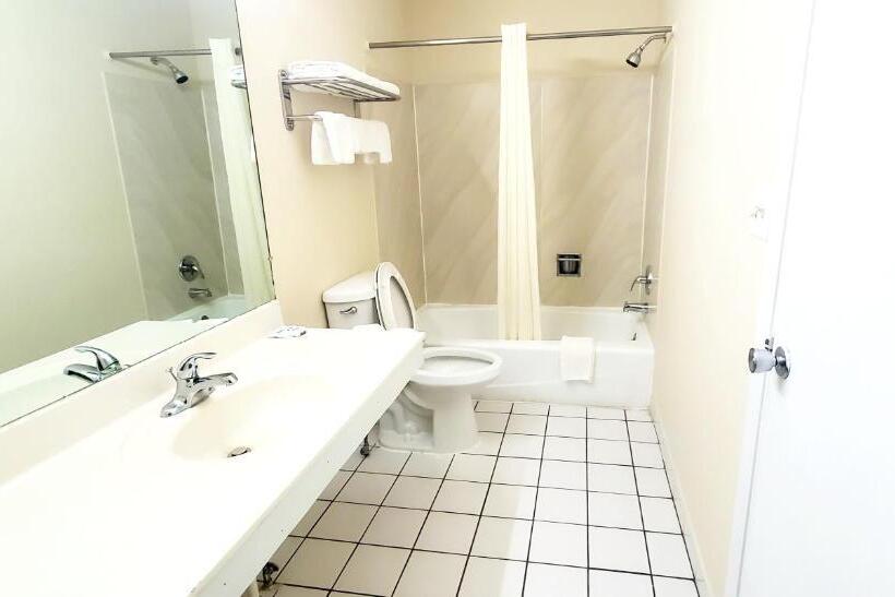 فندق American Inn