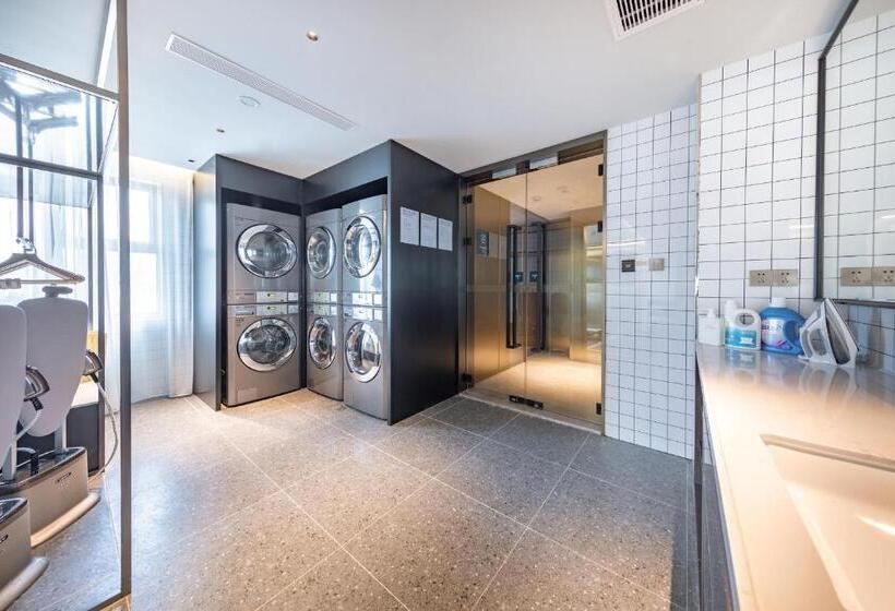 Atour Hotel Guangzhou Zhujiang New Town Taikoo Hui