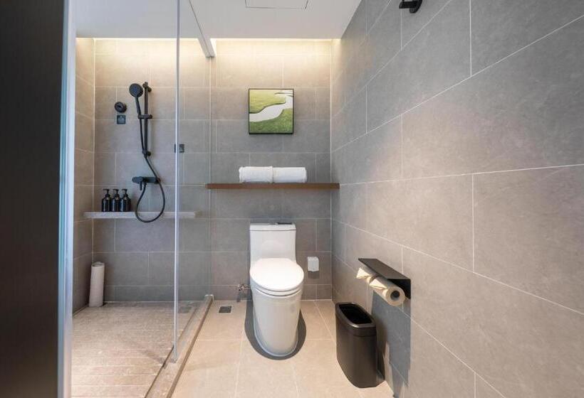 Atour Hotel Guangzhou Zhujiang New Town Taikoo Hui