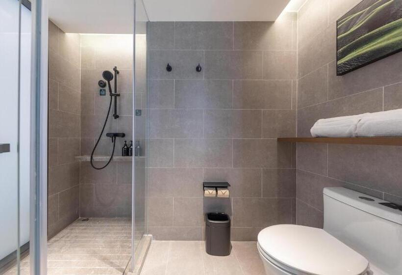 Atour Hotel Guangzhou Zhujiang New Town Taikoo Hui