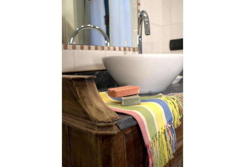 צימר Antico Casale Mattei   Adult Only