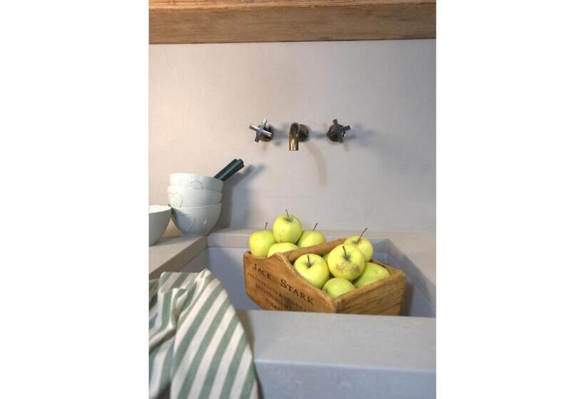 צימר Antico Casale Mattei   Adult Only