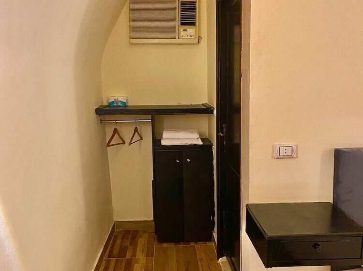 مبيت وإفطار Camp Pyramids View