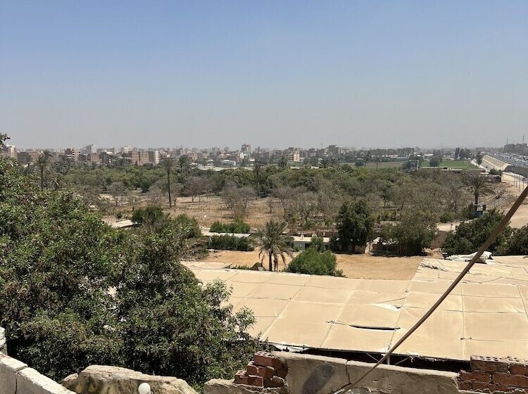 مبيت وإفطار Camp Pyramids View