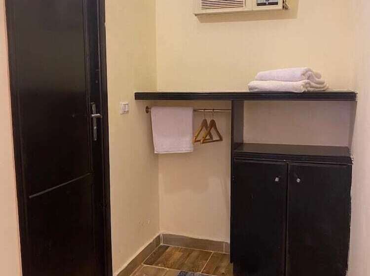 مبيت وإفطار Camp Pyramids View