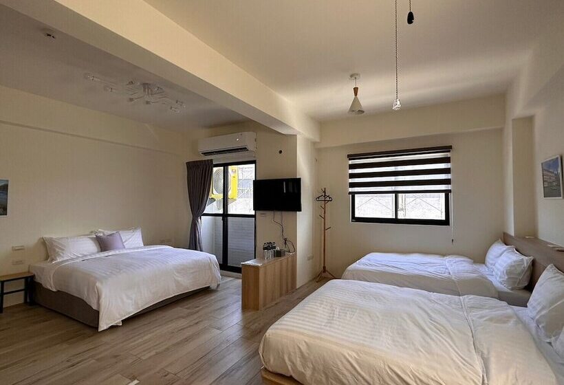 تختخواب و صبحانه Seawave