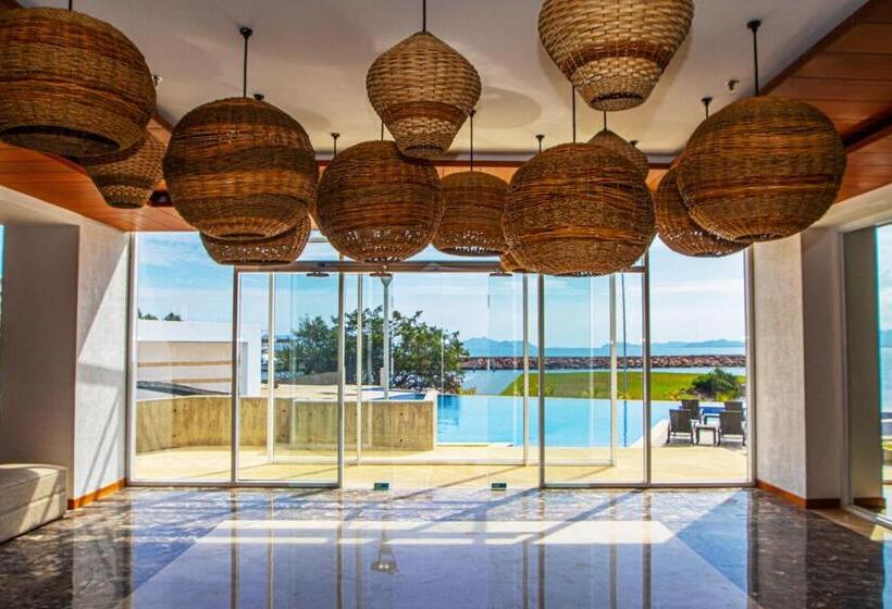 Eurobuilding Hotel & Suites Lecheria