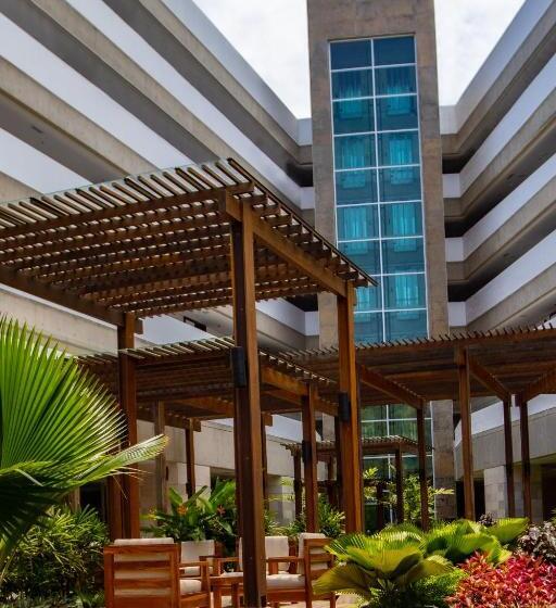 Eurobuilding Hotel & Suites Lecheria