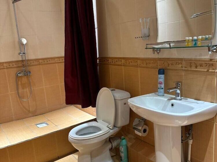 Hotel 7 Arnasay Ko'chasi