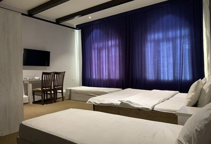 Hotel 7 Arnasay Ko'chasi