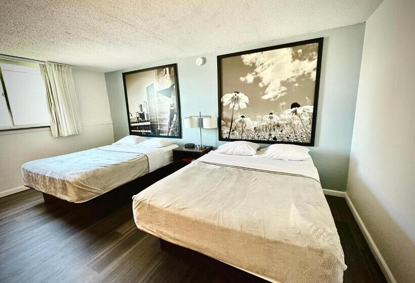 בית מלון כפרי 8 Fergus Falls