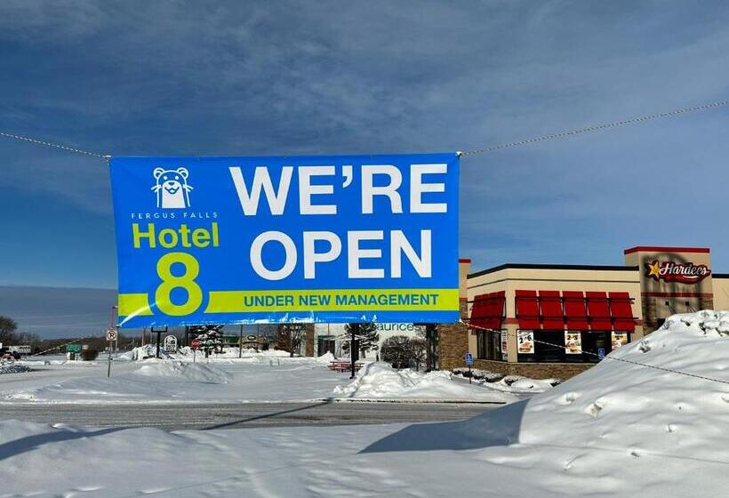 בית מלון כפרי 8 Fergus Falls