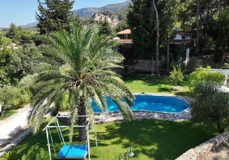 فندق Agrology Lux