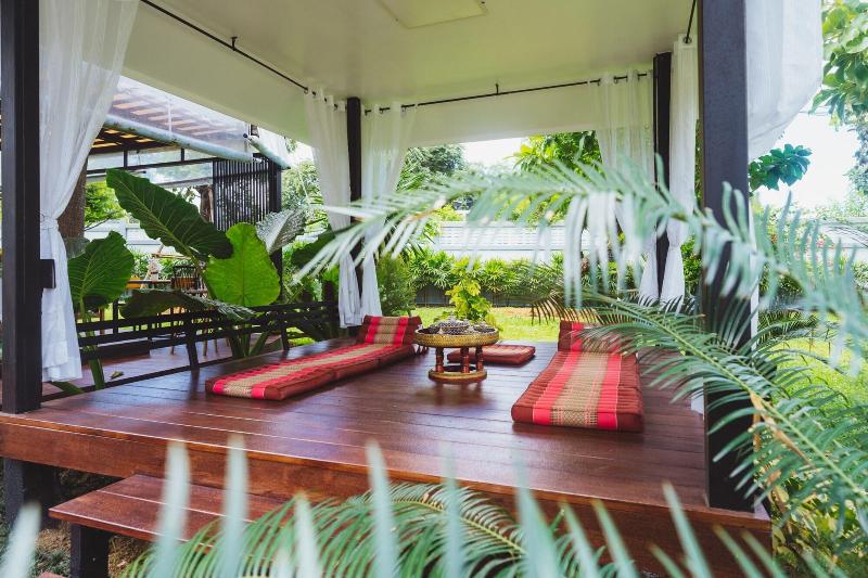 فندق Baan Nern Khao Resort Pattaya